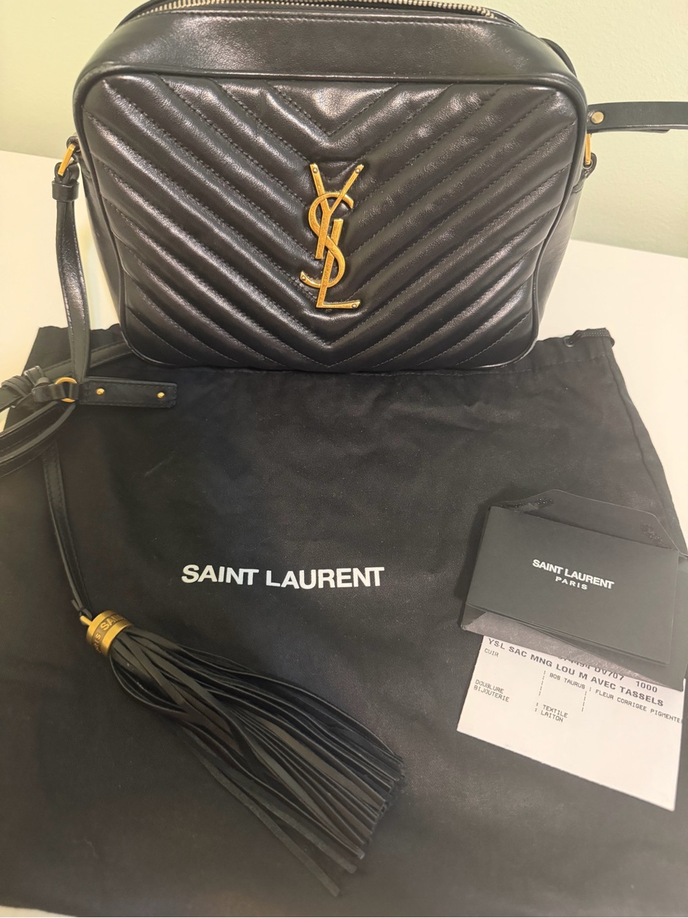 Authentic YSL Saint Laurent Lou Camera Bag Quilted leather Black-Gold
